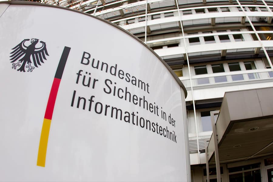 Decision of the German Federal Office for Asylum - قرار المكتب الاتحادي الألماني الخاص باللجوء