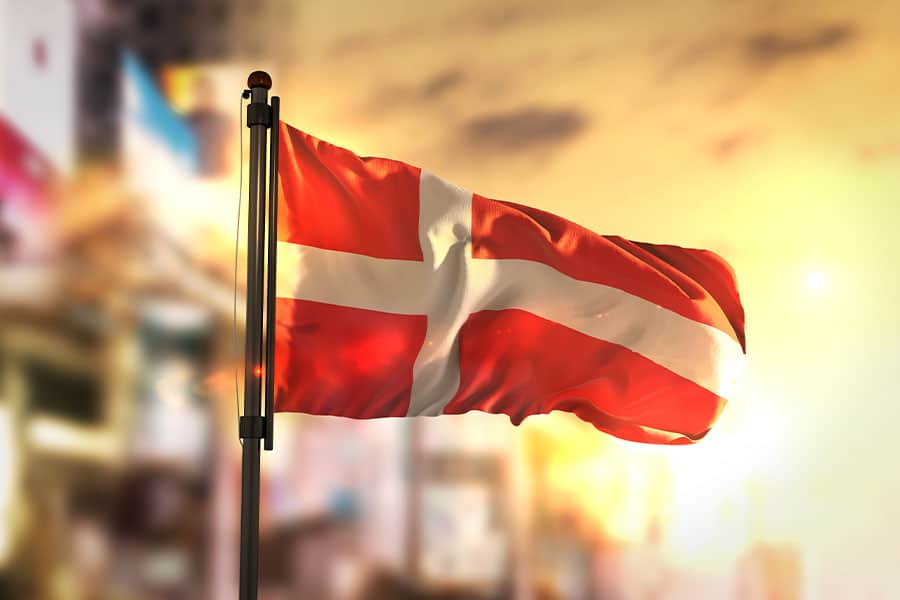 Denmark flag - علم الدنمارك