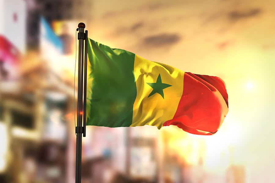 علم السنغال - الهجرة إلى السنغال