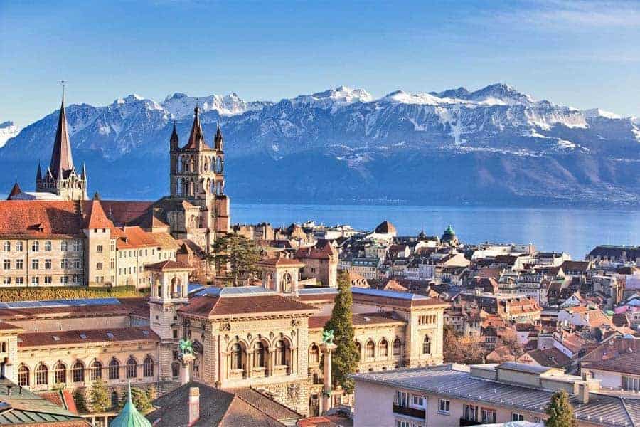 السياحة في سويسرا بمدينة لوزان