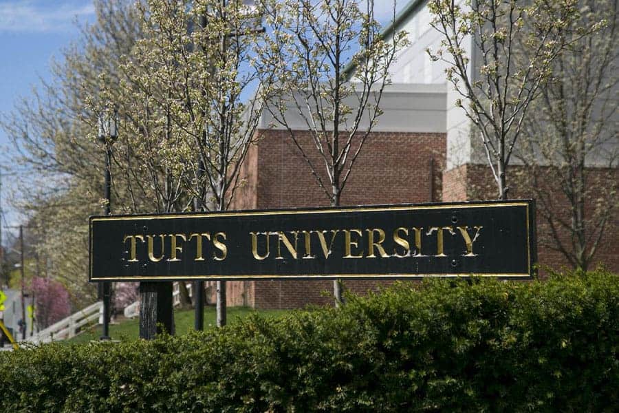 أنواع منح جامعة تافتس للطلاب الدوليين