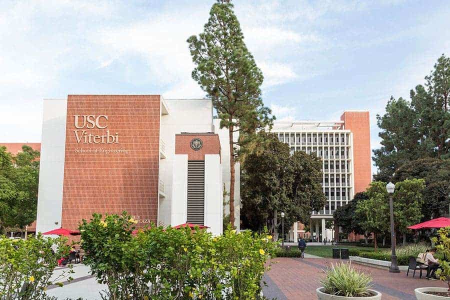 أنواع منح جامعة جنوب كاليفورنيا للطلاب الدوليين
