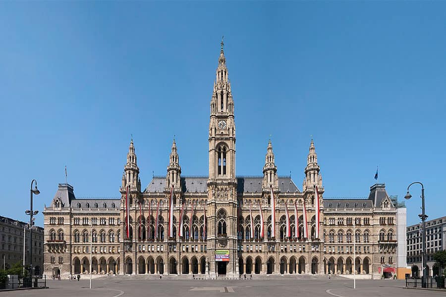 Vienna City Hall - قاعة مدينة فيينا